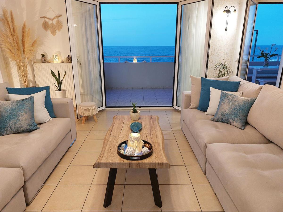 Amazing Beachfront Apartment In Hersonissos Екстериор снимка