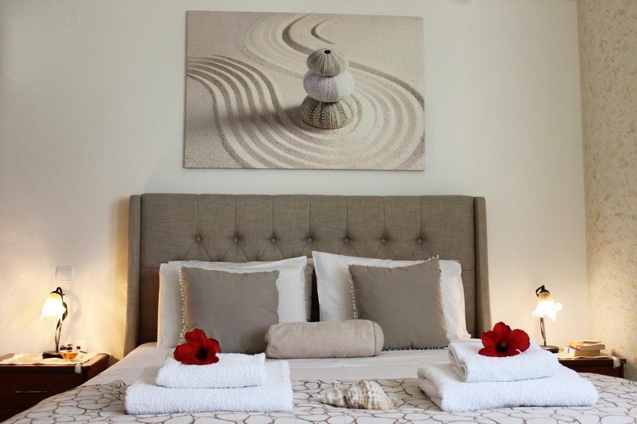 Amazing Beachfront Apartment In Hersonissos Екстериор снимка